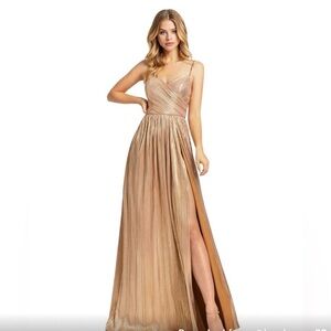 Ieena for Mac Duggal Gold Metallic Ruched A-Line‎ Formal Gown Sz 2 NWT
